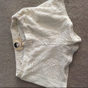 White lace shorts